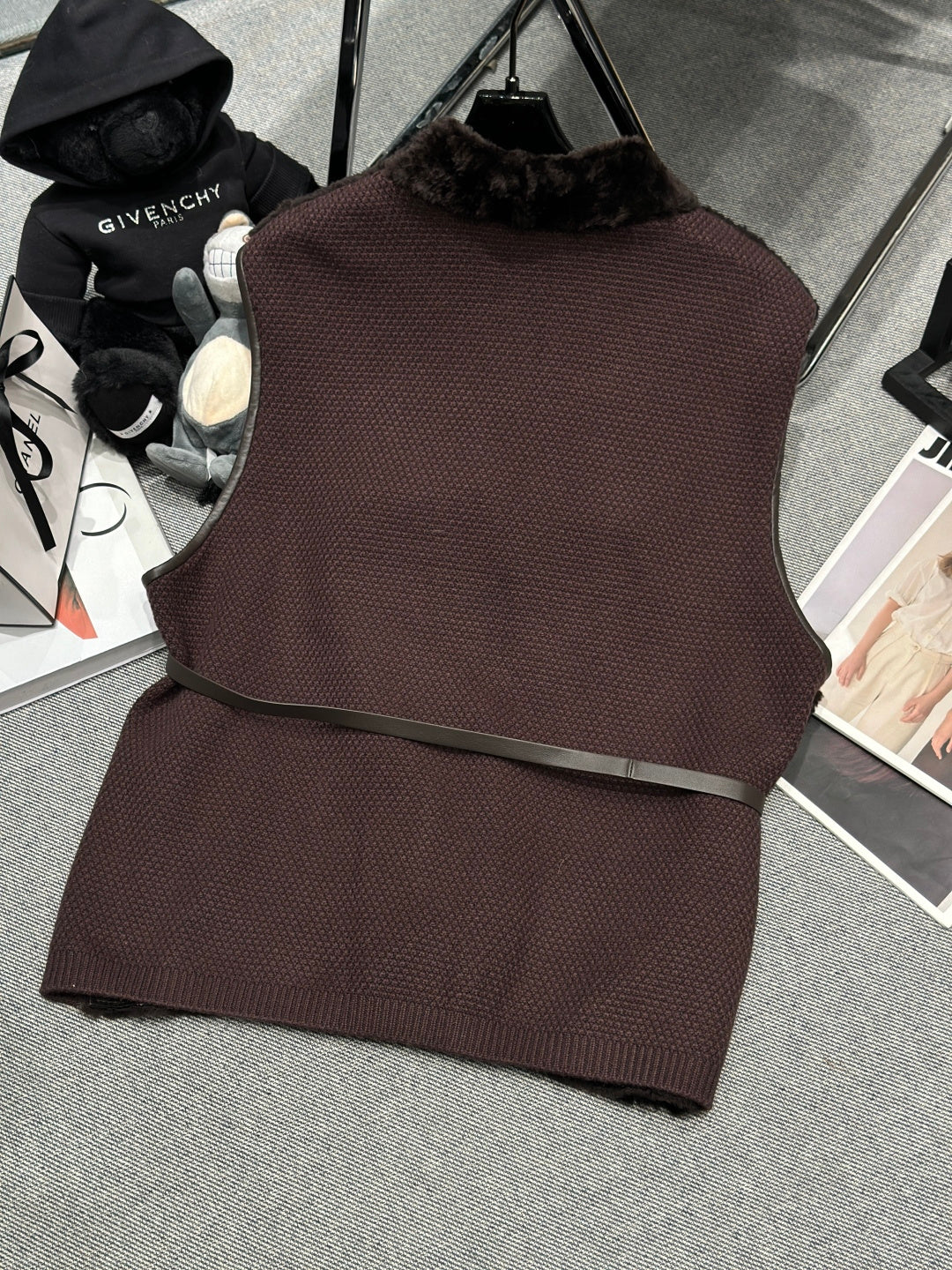 HERMES 25S SHEARLING VEST 375