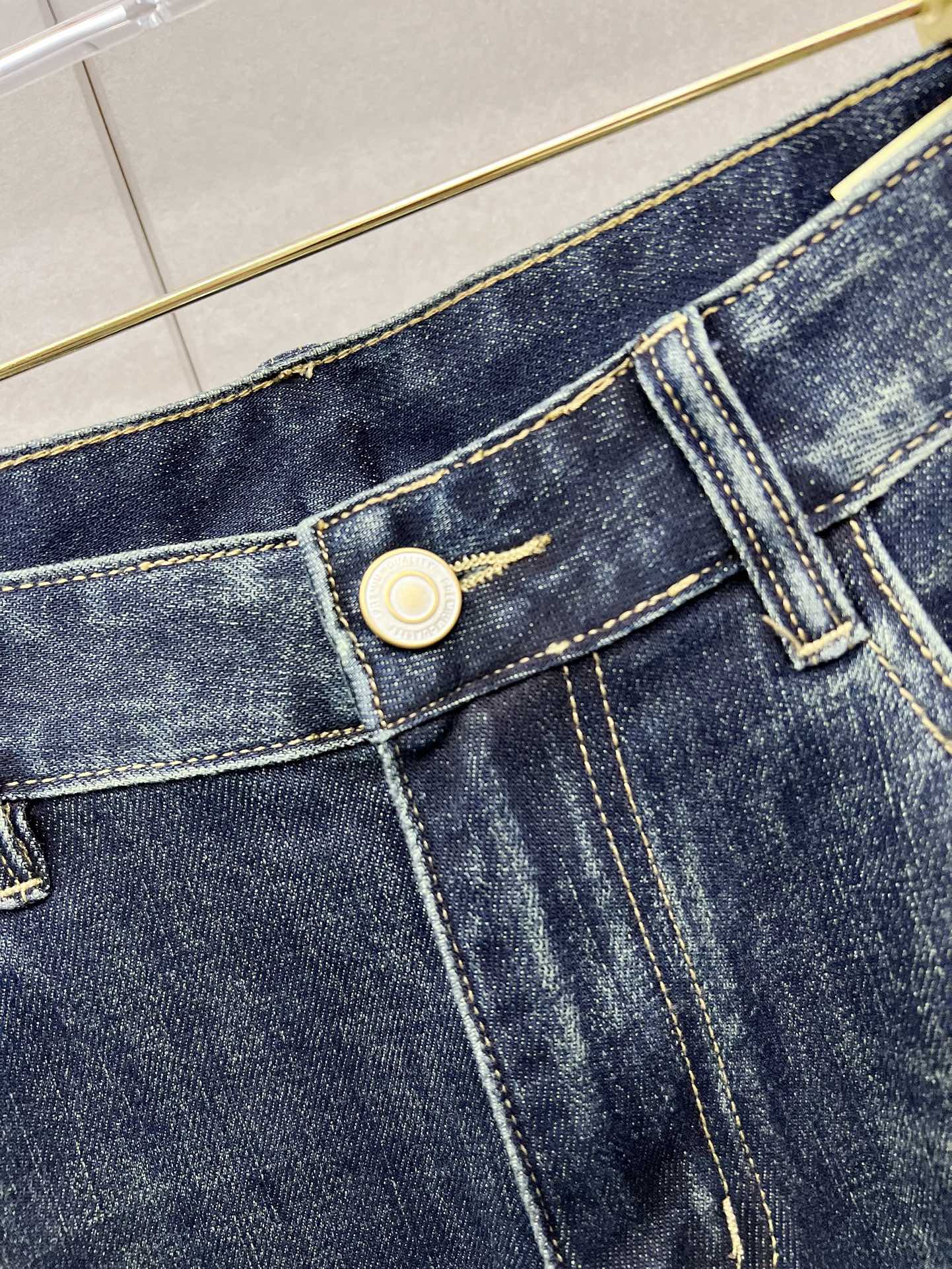 LOUIS VUITTON LV BLUE DENIM JEAN 239500