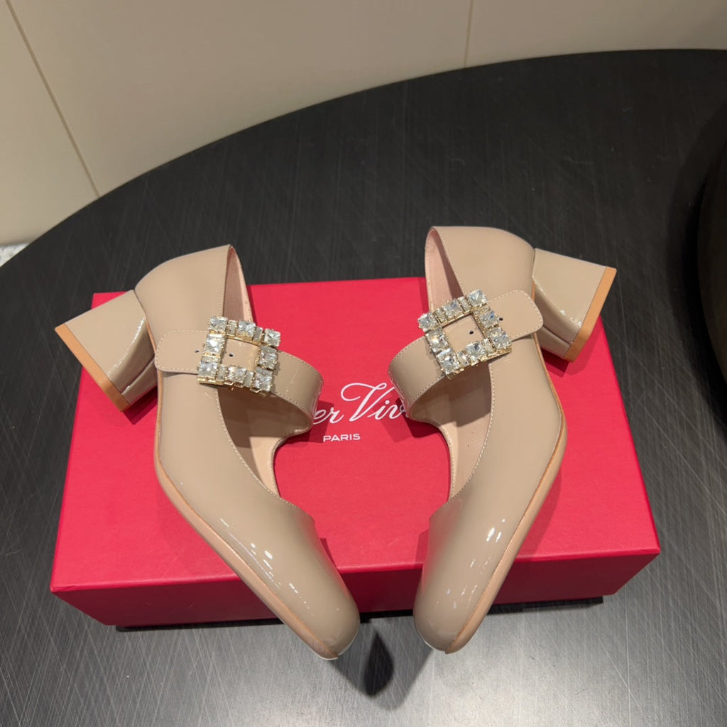 ROGER VIVIER 25S TRÈS VIVIER 50MM IN NUDE CALFSKIN WITH RHINESTONE BUCKLE